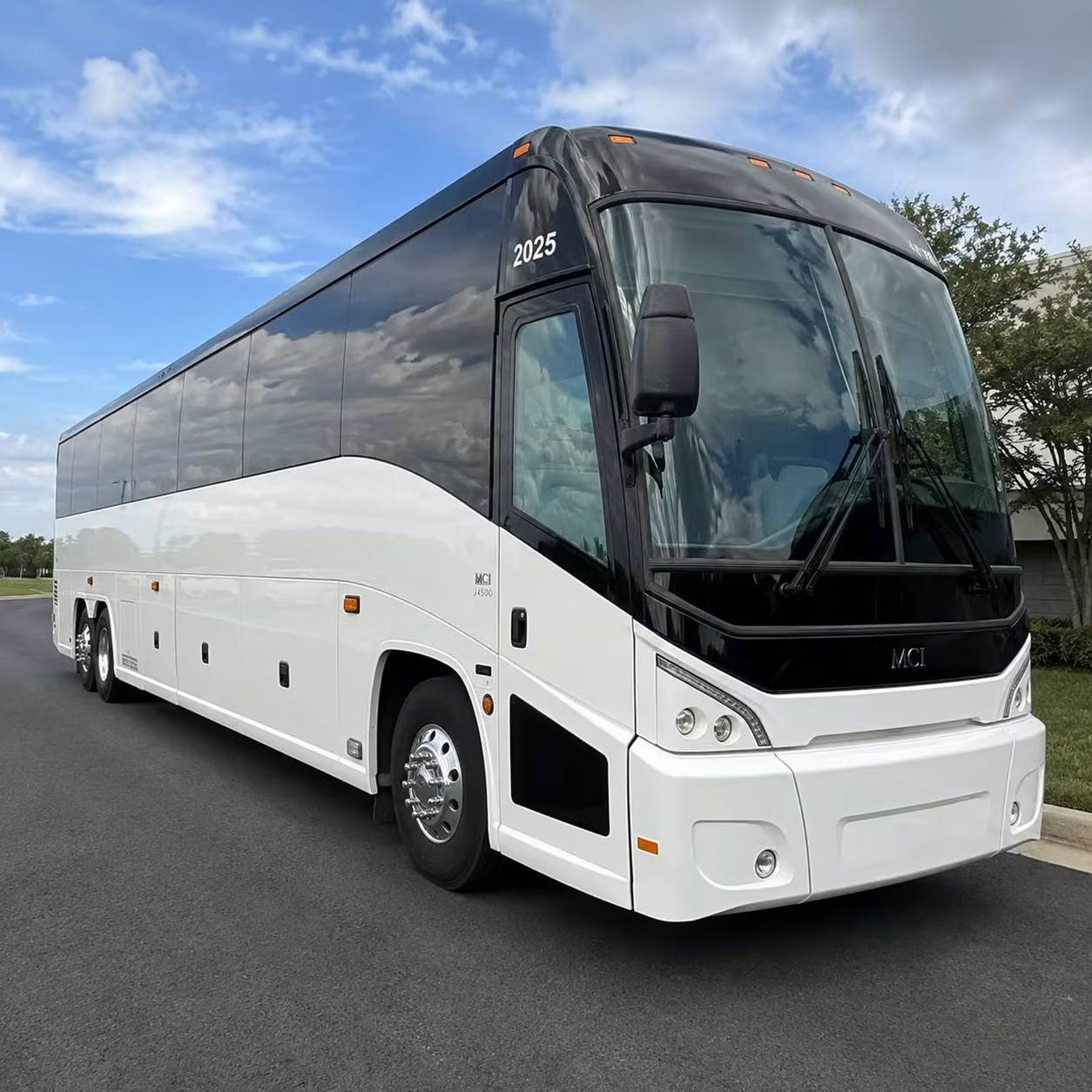 convention and conference bus rentals for moreno valley corporate events