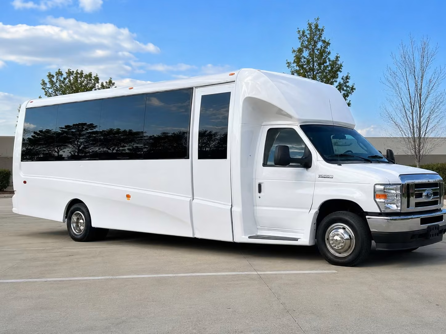 moreno valley airport transfer shuttle bus services